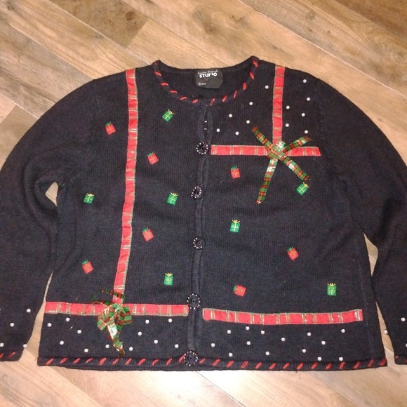 Studio Sweaters - Studio Christmas Cardigan Sweater Petite Women PL Presents, Gifts, Bow